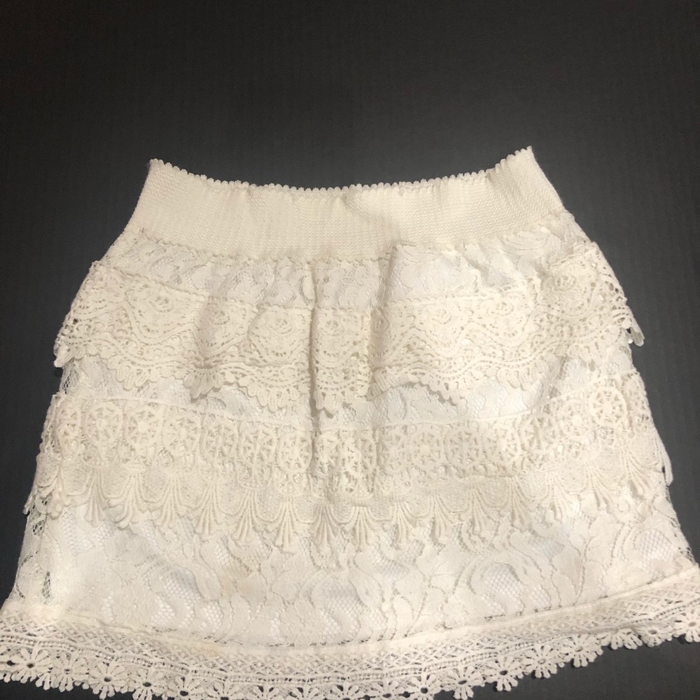 Altar’d State Lace mini-skirt - Picture 2 of 3